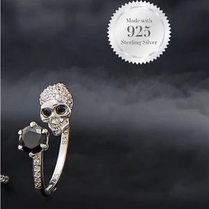 Charmed aroma skull ring silver Halloween biker goth